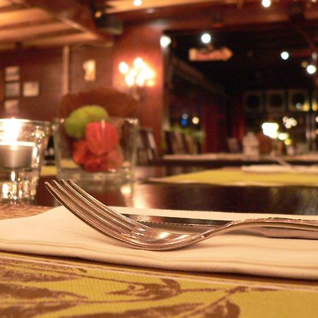 Hotel Café Restaurant De Kroon Wissenkerke Esterno foto