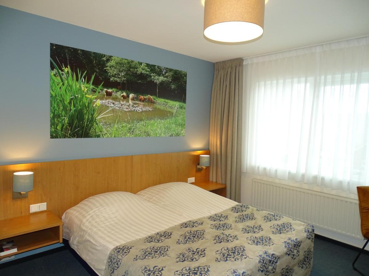 Hotel Café Restaurant De Kroon Wissenkerke Esterno foto