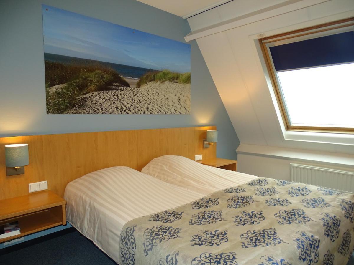 Hotel Café Restaurant De Kroon Wissenkerke Esterno foto