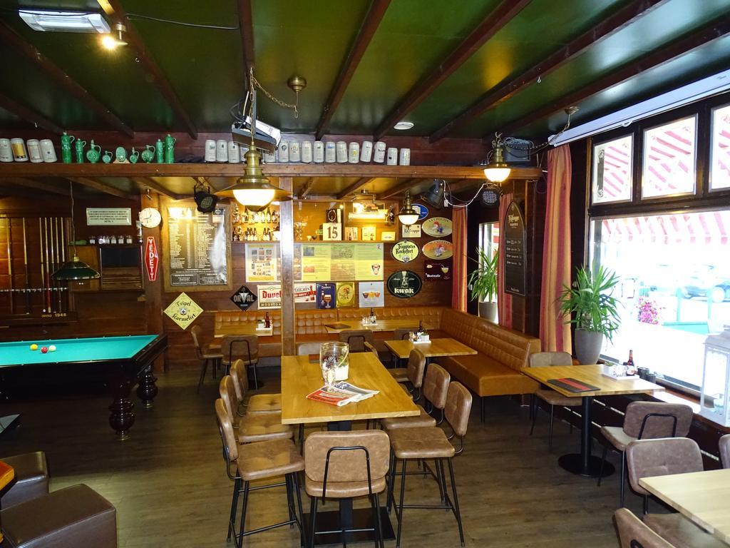 Hotel Café Restaurant De Kroon Wissenkerke Esterno foto